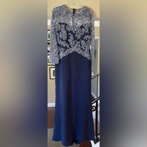 Tadashi Shoji Navy Jacquard Gown Size 12 NWT